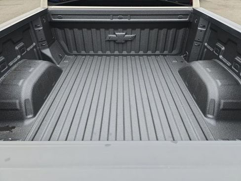 New 2026 Chevrolet Silverado 1500 Custom Trail Boss w/ LPO, Dark Essentials Package image 26