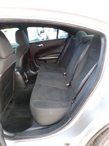 Used 2014 Dodge Charger SXT RWD image 19