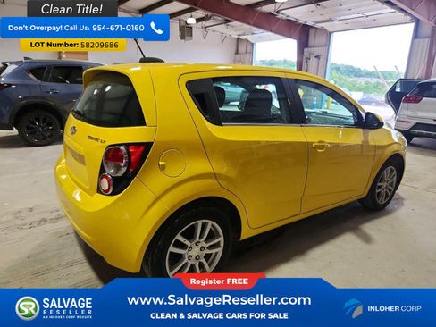 Used 2015 Chevrolet Sonic LT w/ LT Promotional Package FWD image 4