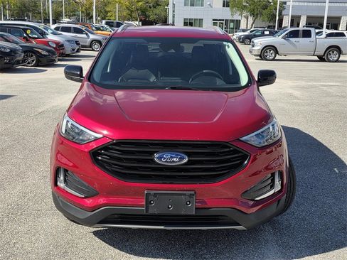 Used 2022 Ford Edge SEL w/ Convenience Package image 2