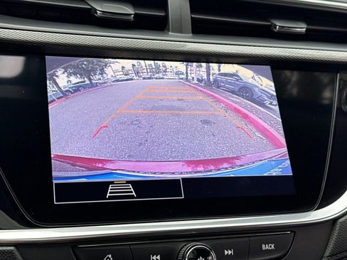 Used 2022 Buick Encore GX Select w/ Experience Buick Package image 24