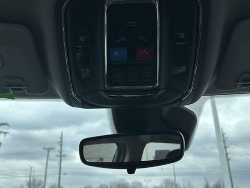 Used 2023 Jeep Grand Cherokee L Limited w/ Trailer Tow Group (B) image 38