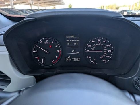 Certified 2025 Subaru Forester AWD/4WD image 15