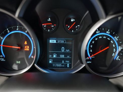 Used 2016 Chevrolet Cruze L image 22