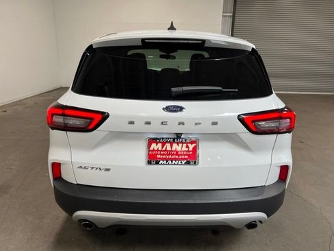 Used 2024 Ford Escape Active FWD image 4