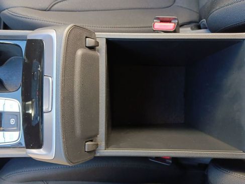 Used 2025 Hyundai Tucson SE image 22