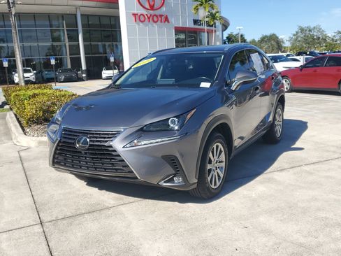 Used 2020 Lexus NX 300 FWD image 7