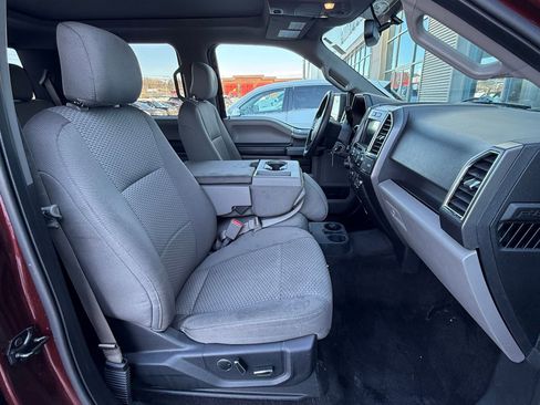 Used 2016 Ford F150 XLT w/ Equipment Group 302A Luxury image 16