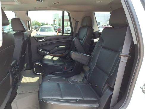Used 2018 Chevrolet Tahoe Premier AWD/4WD image 26