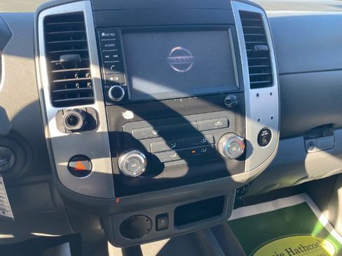 Used 2019 Nissan Frontier S image 18