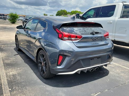 Used 2019 Hyundai Veloster Turbo R-Spec FWD image 4