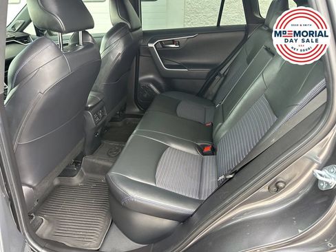 Used 2021 Toyota RAV4 XSE AWD/4WD image 8