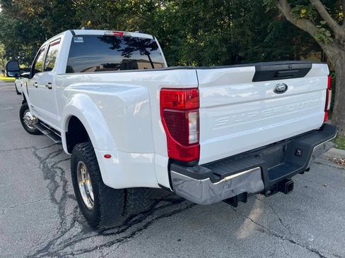 Used 2020 Ford F350 XLT image 4