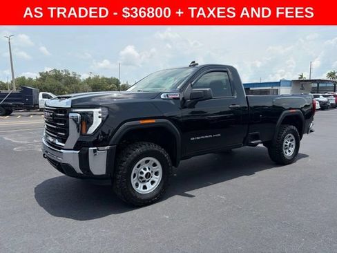 Used 2024 GMC Sierra 2500 Pro w/ Convenience Package AWD/4WD image 3