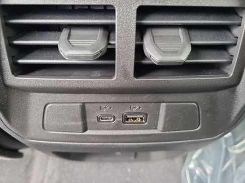 New 2026 Chevrolet Colorado LT w/ LT Convenience Package AWD/4WD image 14