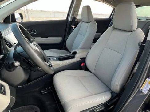 Used 2019 Honda HR-V EX image 75