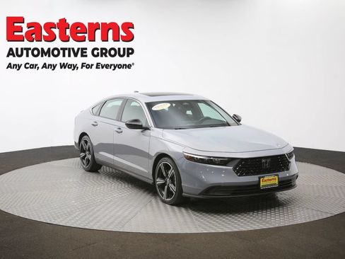 Used 2025 Honda Accord Sport image 47