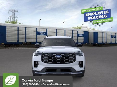 New 2026 Ford Explorer Platinum AWD/4WD image 7