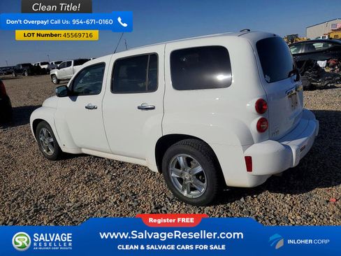 Used 2009 Chevrolet HHR LT image 3