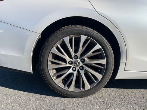 Used 2019 Lexus ES 350 image 10