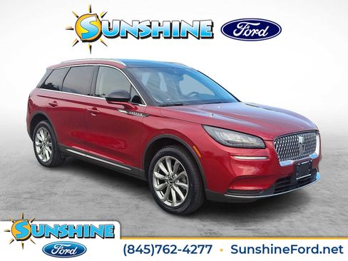 Used 2022 Lincoln Corsair AWD w/ Premium Package image 1