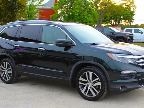 Used 2016 Honda Pilot Elite image 7
