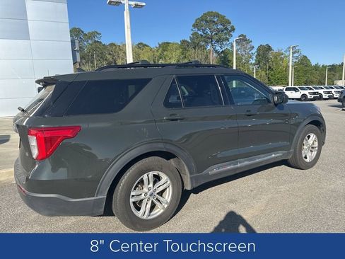 Used 2022 Ford Explorer XLT w/ Equipment Group 202A image 6