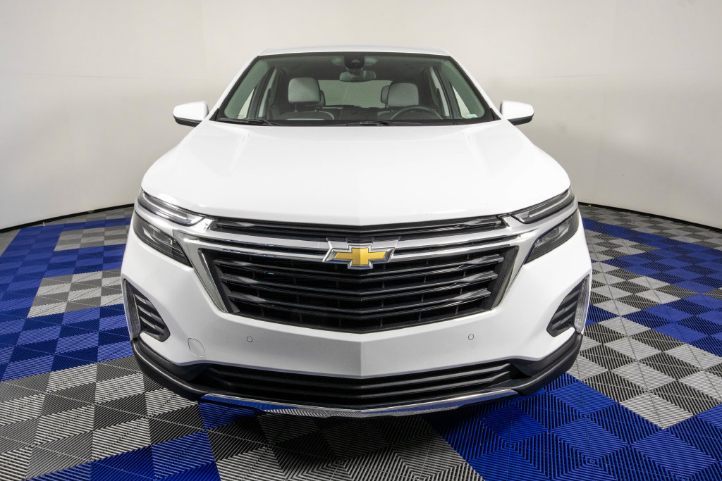 Used 2024 Chevrolet Equinox LT FWD image 3