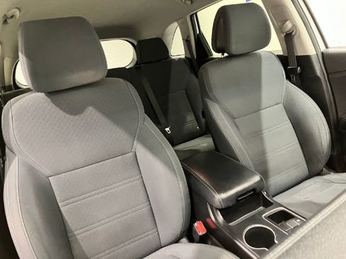 Used 2016 Kia Sorento LX image 40