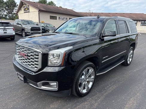 Used 2018 GMC Yukon Denali w/ Open Road Package AWD/4WD image 7