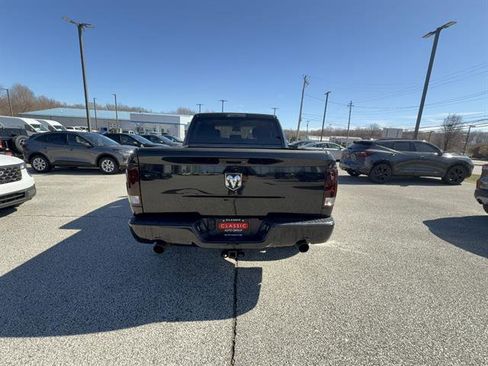 Used 2018 RAM 1500 Express w/ Express Value Package image 5