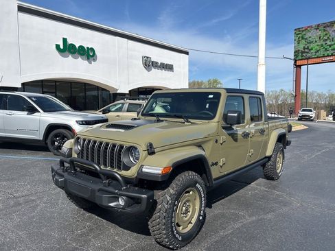 New 2026 Jeep Gladiator Sport image 1