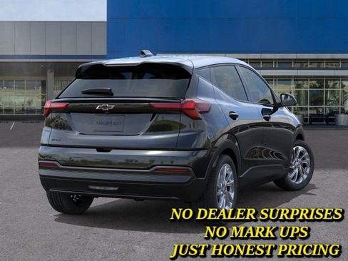 New 2027 Chevrolet Bolt LT w/ Comfort Package FWD image 4