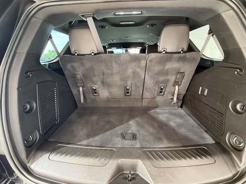 Used 2022 Chevrolet Tahoe LT RWD image 21