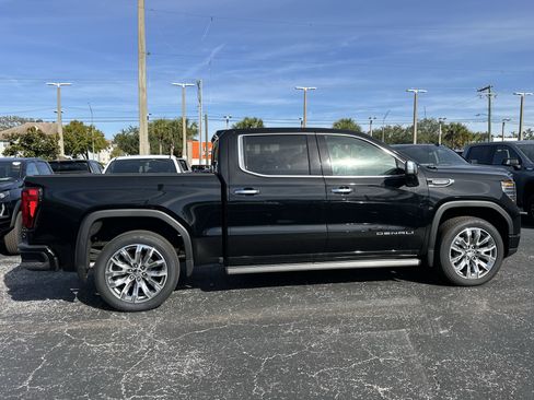 New 2025 GMC Sierra 1500 Denali w/ Denali Reserve Package image 3