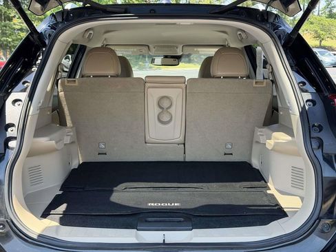 Used 2017 Nissan Rogue SL AWD/4WD image 14