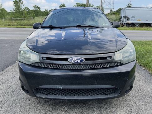 Used 2011 Ford Focus SES w/ 401A Rapid Spec Order Code FWD image 2