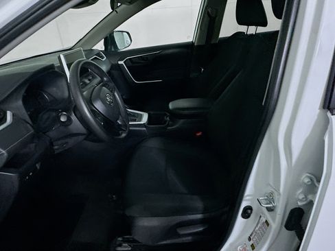 Used 2024 Toyota RAV4 LE image 13