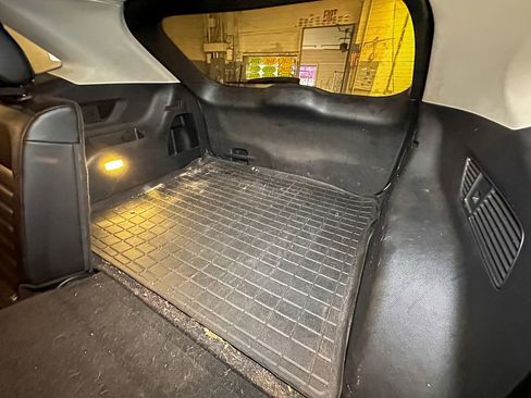 Used 2016 Ford Edge SEL w/ Equipment Group 201A image 13