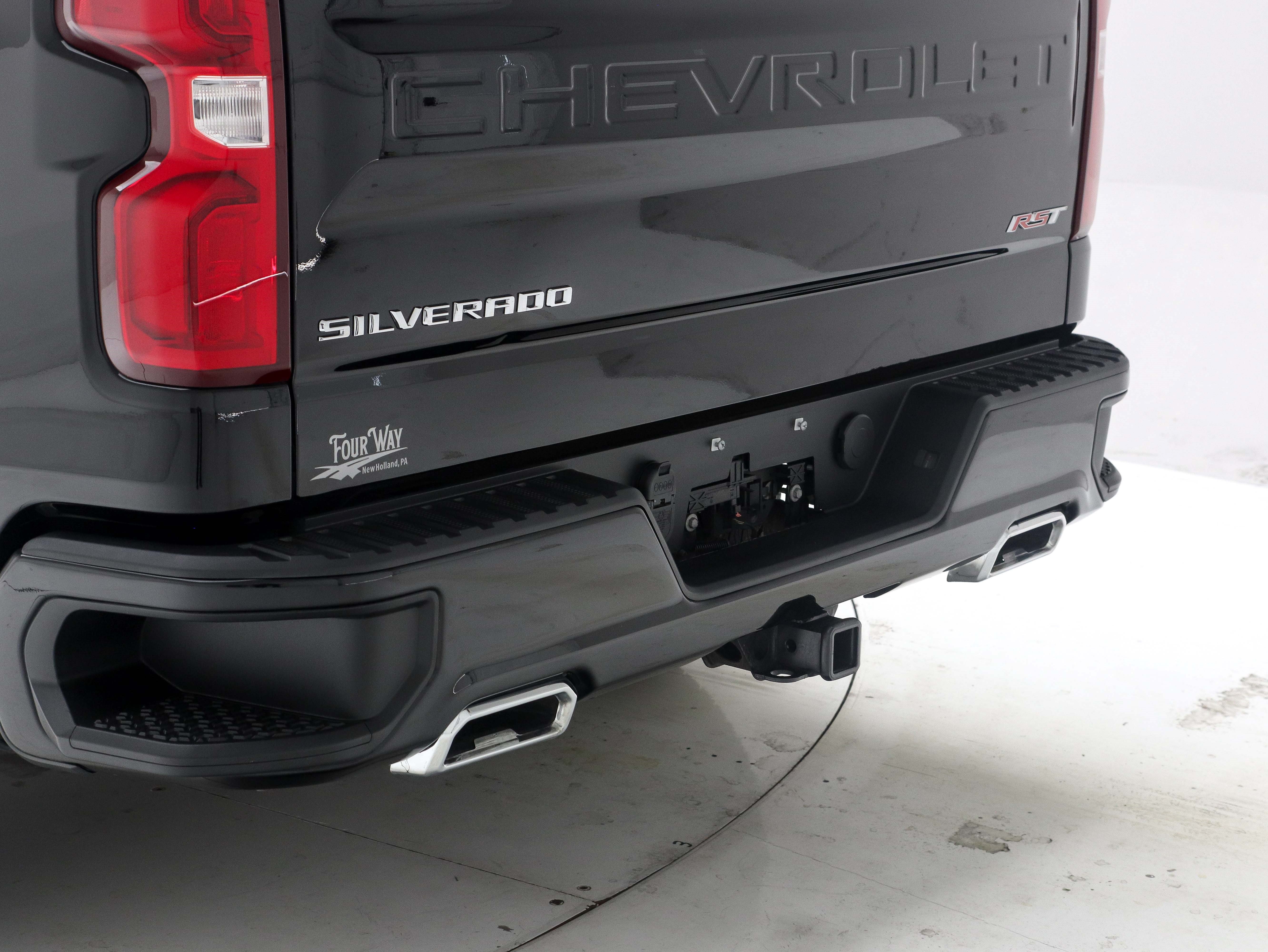 Used 2021 Chevrolet Silverado 1500 RST AWD/4WD image 10