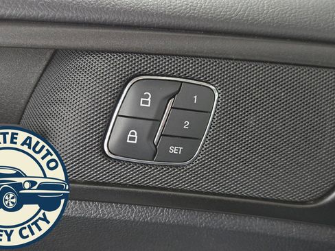 Used 2020 Ford Fusion Titanium image 21