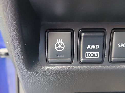 Used 2019 Nissan Rogue SV w/ Premium Package AWD/4WD image 13