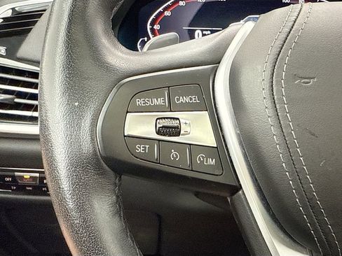 Used 2023 BMW X5 xDrive40i w/ Premium Package AWD/4WD image 11
