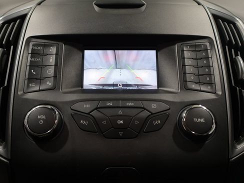Used 2019 Ford Edge SE AWD/4WD image 26