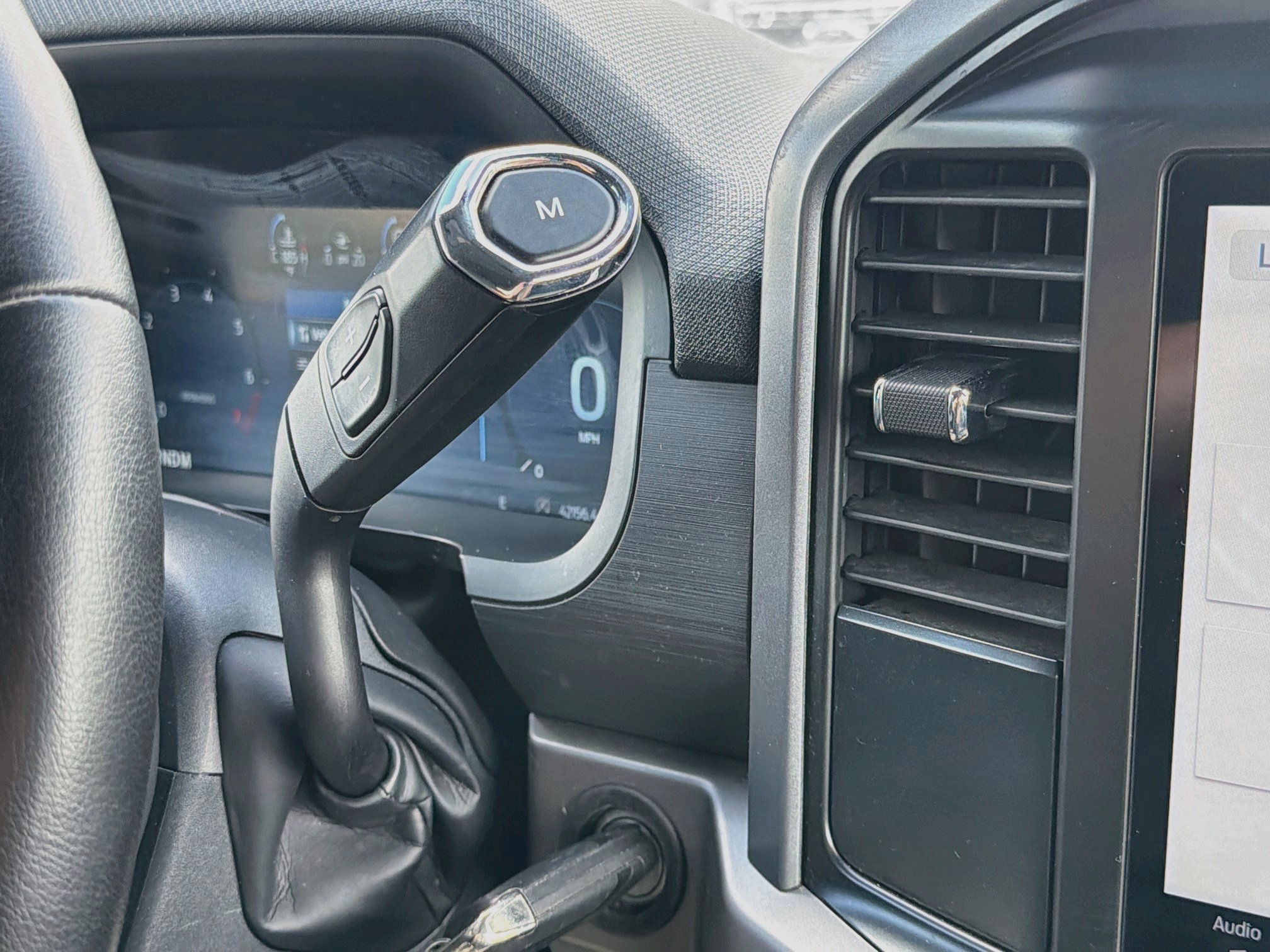 Used 2025 Ford F150 XLT w/ Equipment Group 301A Standard AWD/4WD image 26