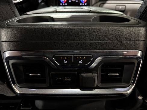 Used 2020 GMC Sierra 2500 Denali w/ Denali Ultimate Package AWD/4WD image 28