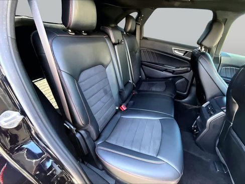 Certified 2021 Ford Edge ST-Line FWD image 20
