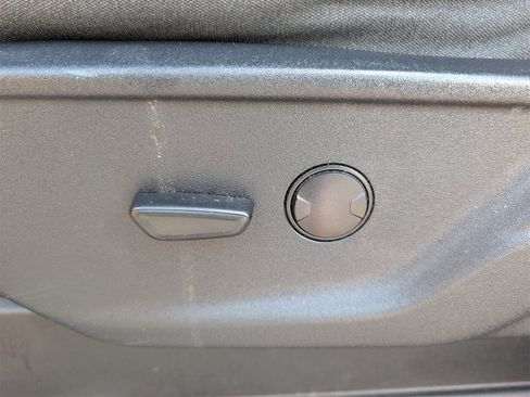 Used 2023 Ford F150 XLT image 15