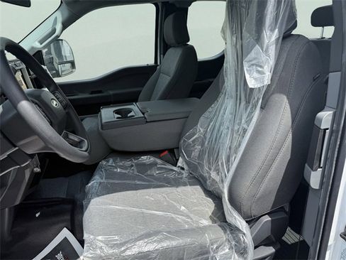 Used 2024 Ford F550 XL image 17