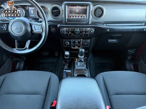 Certified 2022 Jeep Wrangler Unlimited Sport AWD/4WD image 10